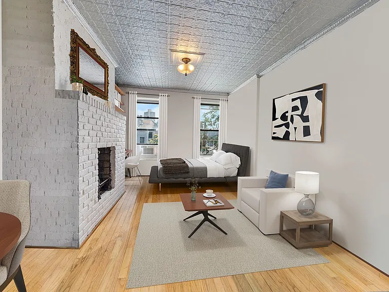 22 Cornelia St #14 — Photo 1