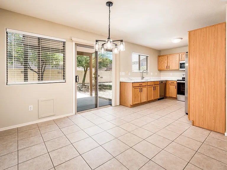 17429 W Watson Ln — Photo 20