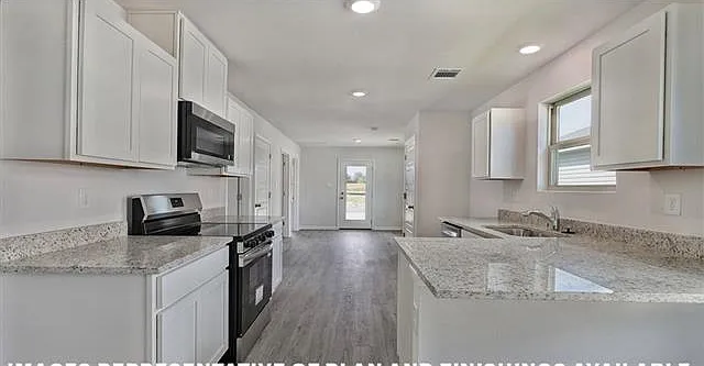 6569 Cypress Vine Ct — Photo 5