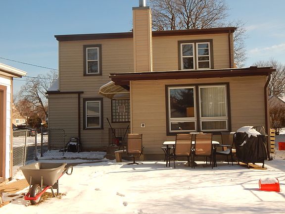 2nd image of 420 N Prater Ave