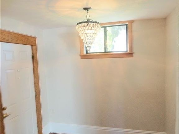 2nd image of 1216 E 34th Ave