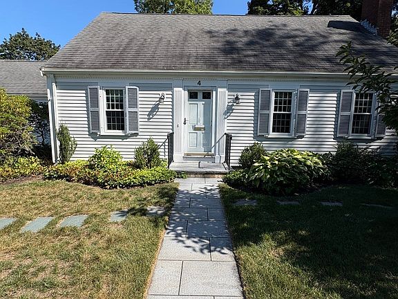 5th image of 4 Home Meadows Ln