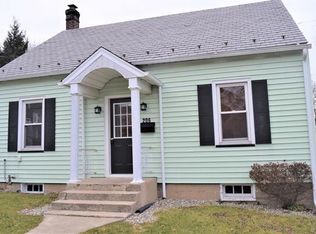 206 N Westbrook Ave, Pen Argyl, PA 18072