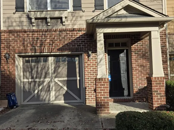 120 Linden Park Ln, Cary, NC 27519