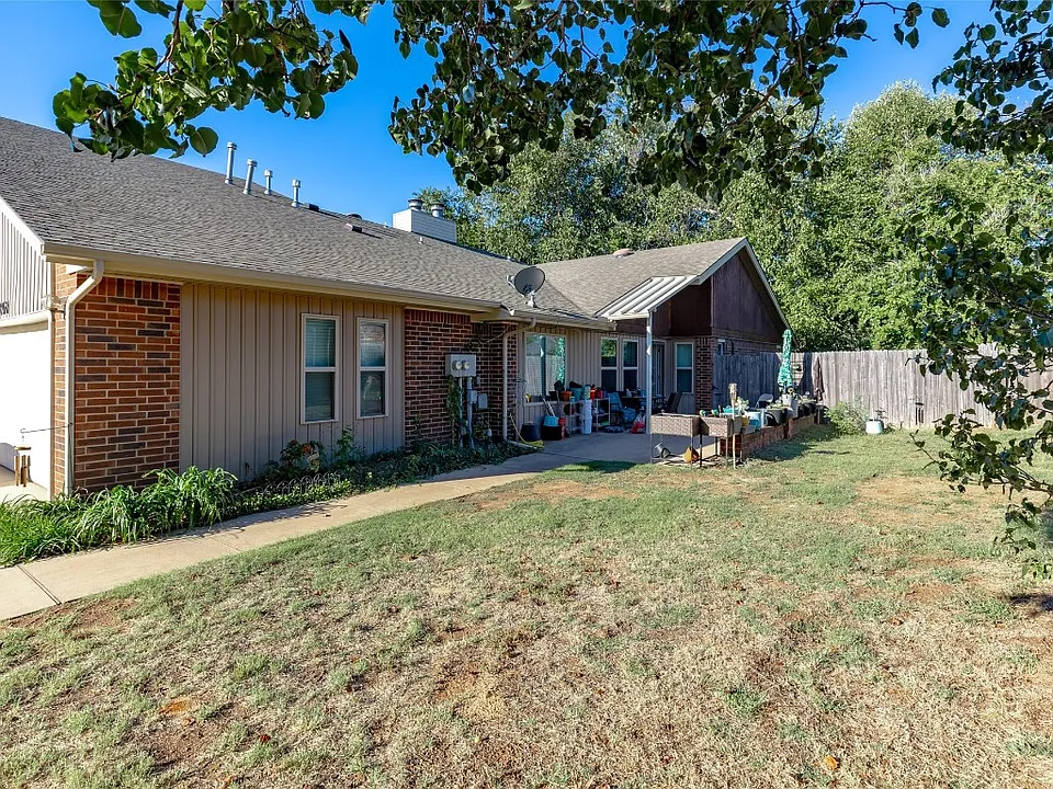 2608 Belknap Ave #2608