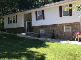 75 Poplar View Ln, Bedford, IN 47421