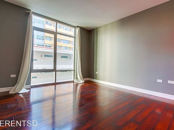 5th image of 425 W Beech St Unit 532