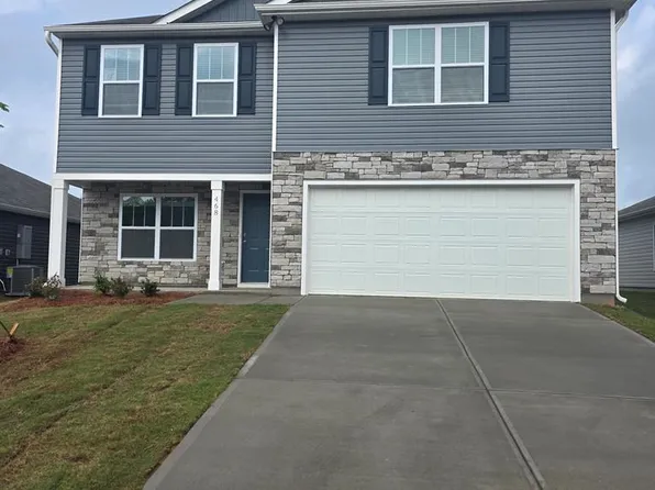 468 Valencia Cir, Wellford, SC 29385