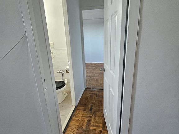 2nd image of 1507 Metropolitan Ave