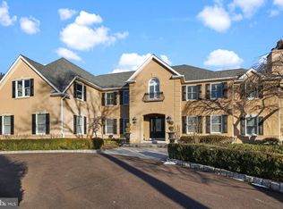 650 White Ash Dr, Langhorne, PA 19047