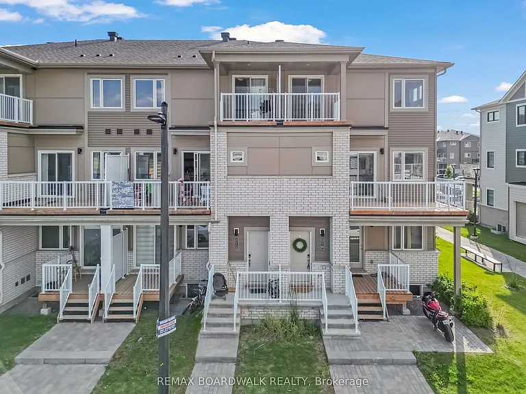 210 Verulam St — Photo 1