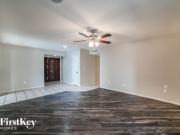 3rd image of 10209 N 46th Dr