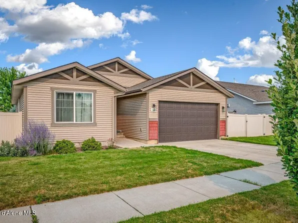 3363 N Woodford St, Post Falls, ID 83854