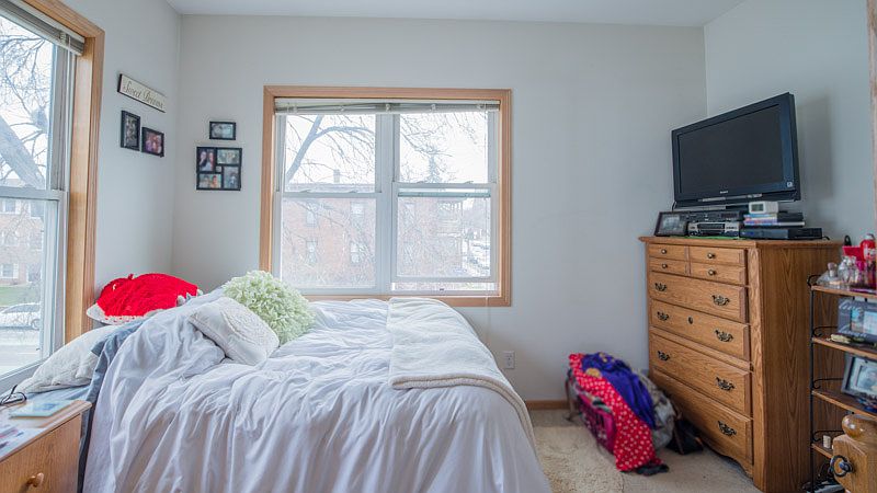 East bedroom
