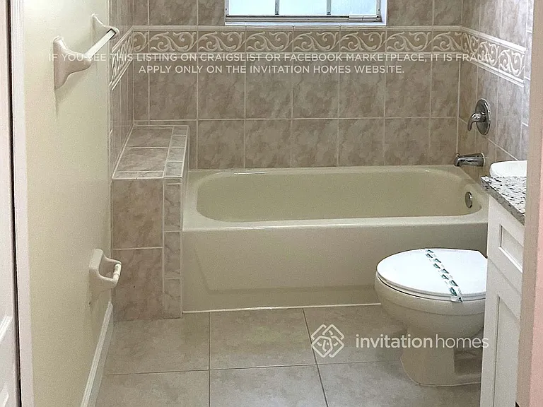 14108 SW 145th Pl — Photo 13