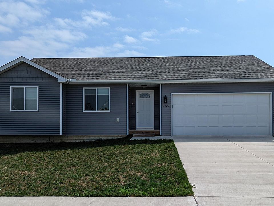 1st image of 3127 Dahlia Dr