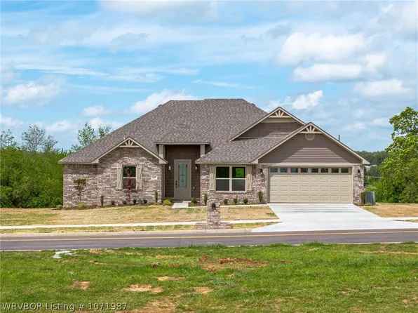 615 Legacy Blvd, Van Buren, AR 72956