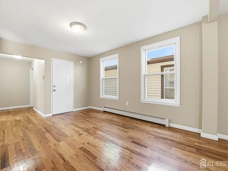 164 S Ridgewood Rd #2 — Photo 3