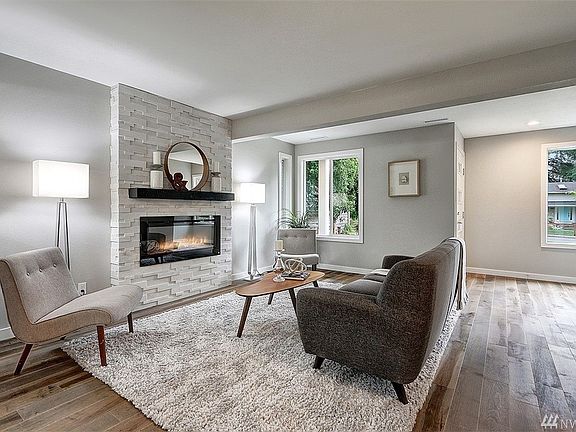 3rd image of 12609 94th Ave NE