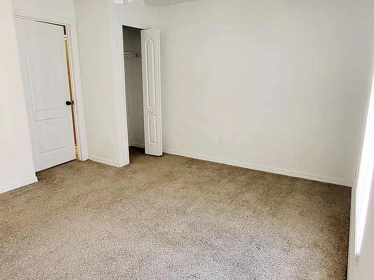 Woodcrest Way — Photo 5