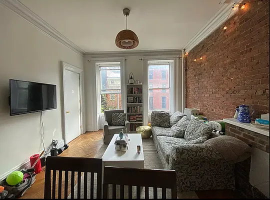 Rented by Bien Realty Ltd | media 3