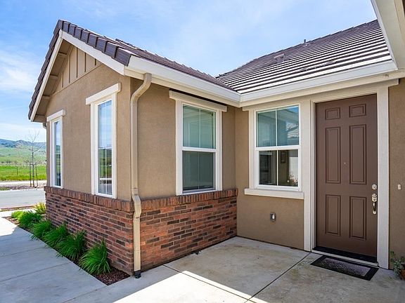 3rd image of 5941 Keegan Pl
