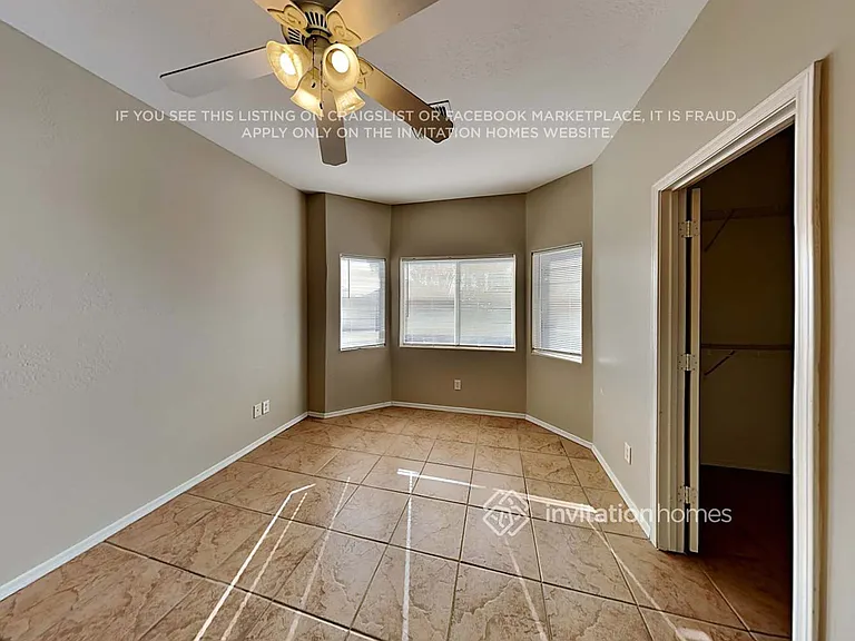15439 W Port Au Prince Ln — Photo 8