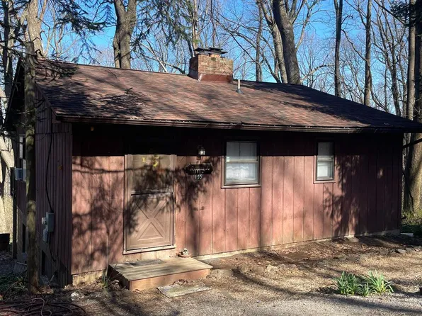 195 Inca Rd, Linden, VA 22642