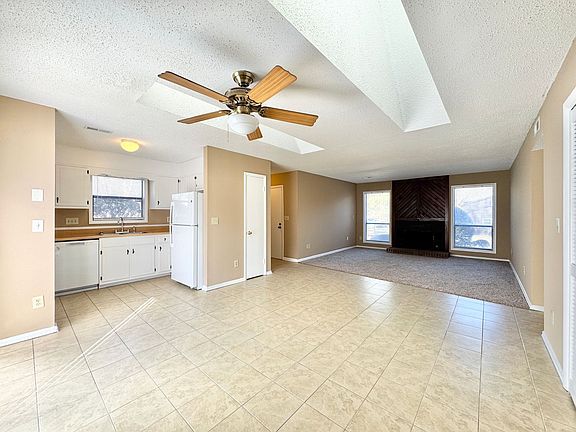 2nd image of 3415 Darden Rd