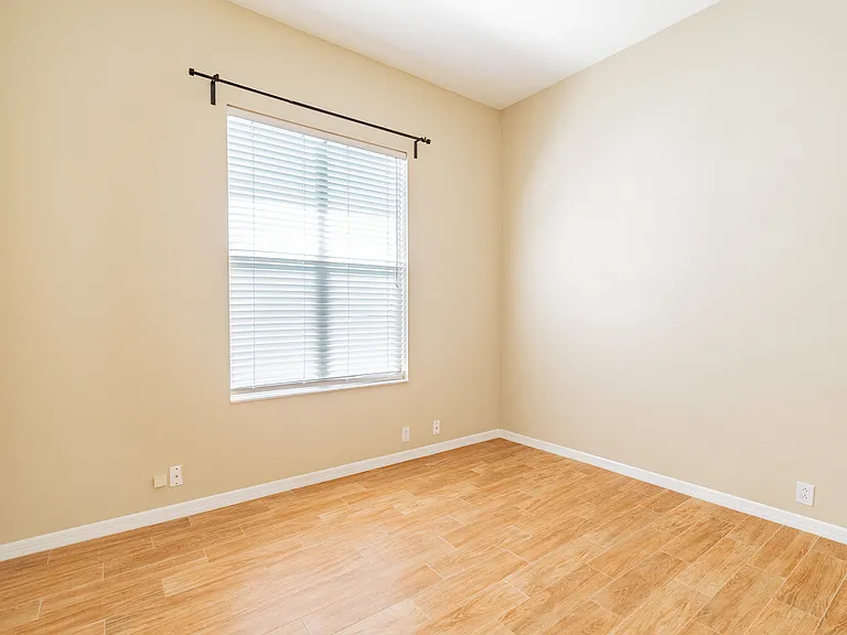 10506 Chelmsford Way — Photo 40