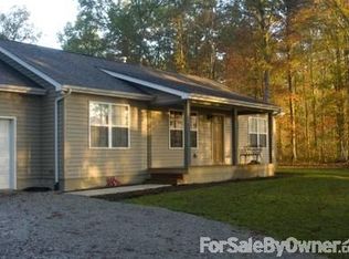 208 Renee Dr, Deer Lodge, TN 37726