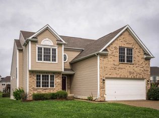 10100 Mountain Laurel Ln, Louisville, KY 40228