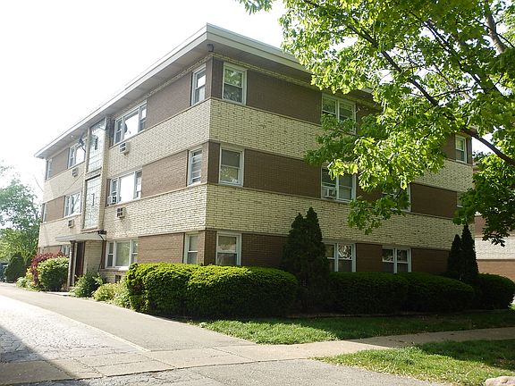 3rd image of 314 Beach Ave APT 2D