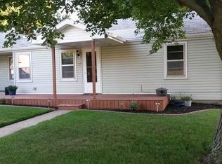 312 Depot St, Walnut, IL 61376