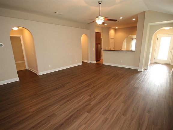 5th image of 2583 Fiddlers Cir
