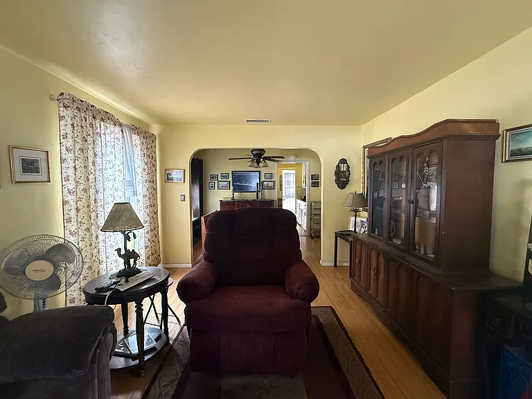 3027 Olive St — Photo 2