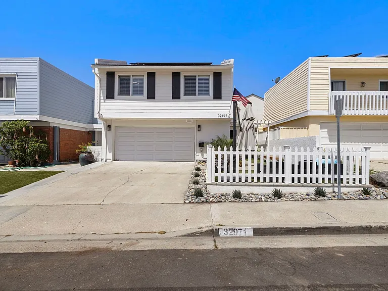 32971 Avenida Del Rosal — Photo 2