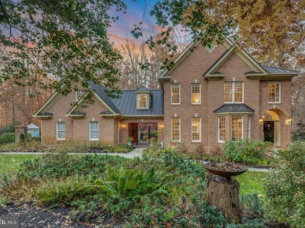 918 Malvern Hill Dr, Davidsonville, MD 21035