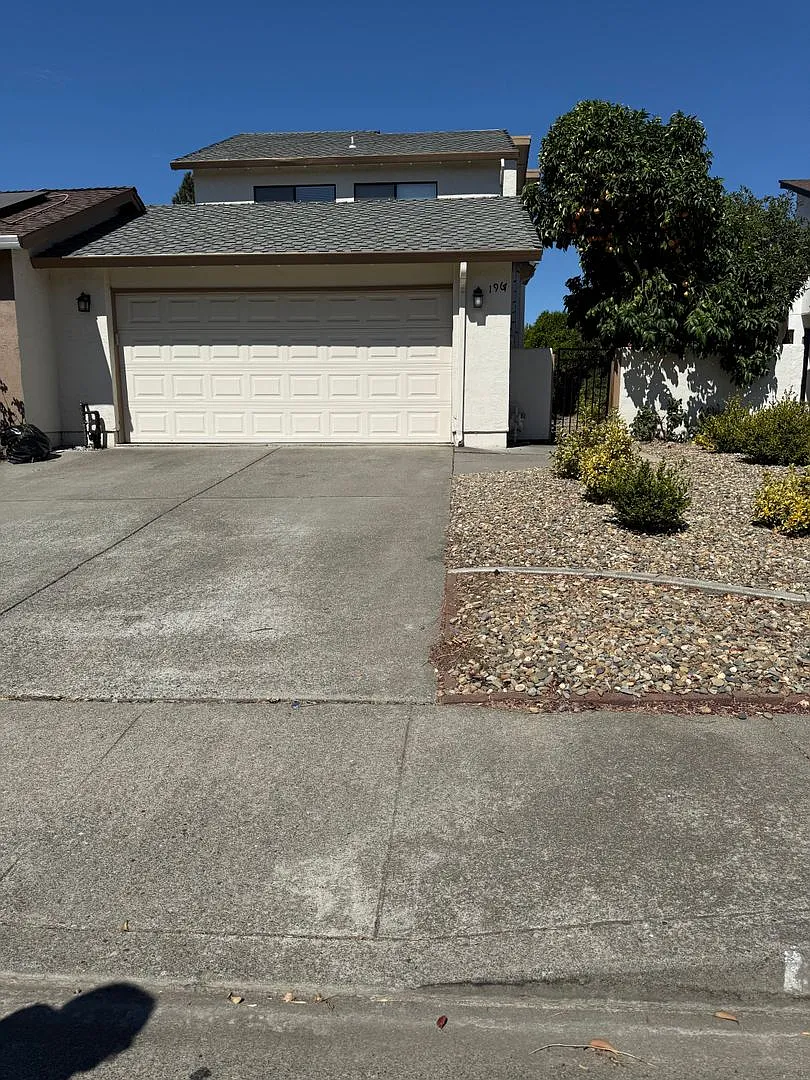 Westside Duet — Photo 2