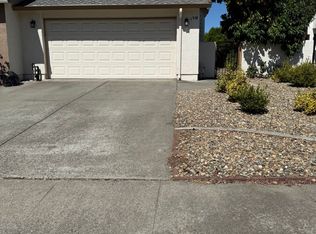 1967 Larchmont Cir, Fairfield, CA 94534