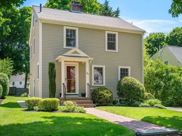 36 Freeman St, Newton, MA 02466