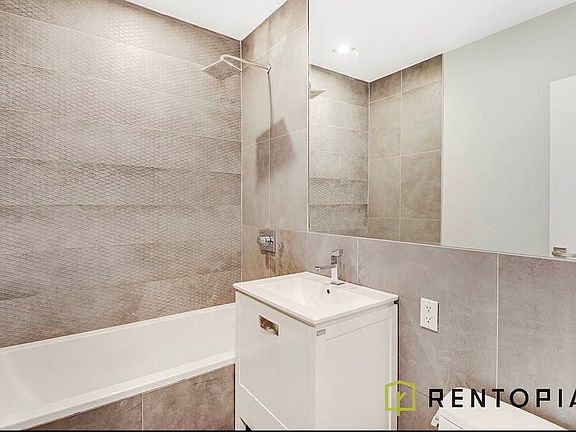 5th image of 283 Malcolm X Blvd #4E