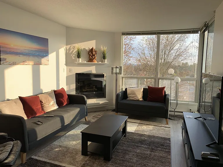 1148 Heffley Cres #708 — Photo 1