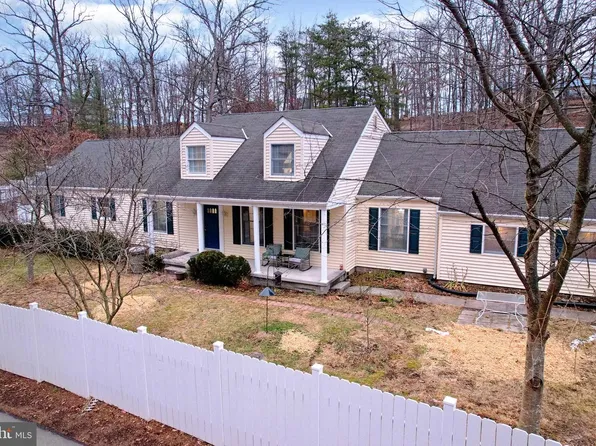 250 Whippoorwill Dr, Romney, WV 26757