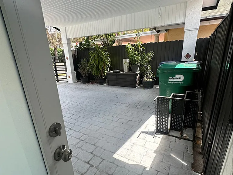 403 SW 89th Pl — Photo 28