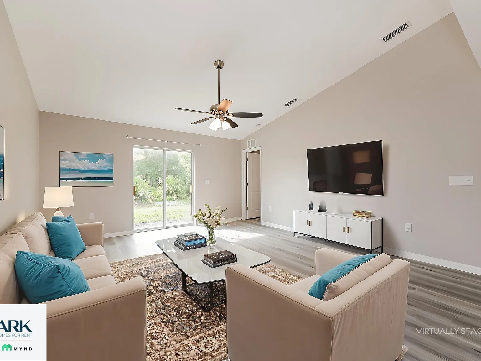 2 bed, 2.0 bath, 1120 sqft, $1,898 — Photo 2