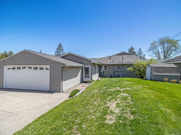 280 Rasmussen Dr, Trufant, MI 49347