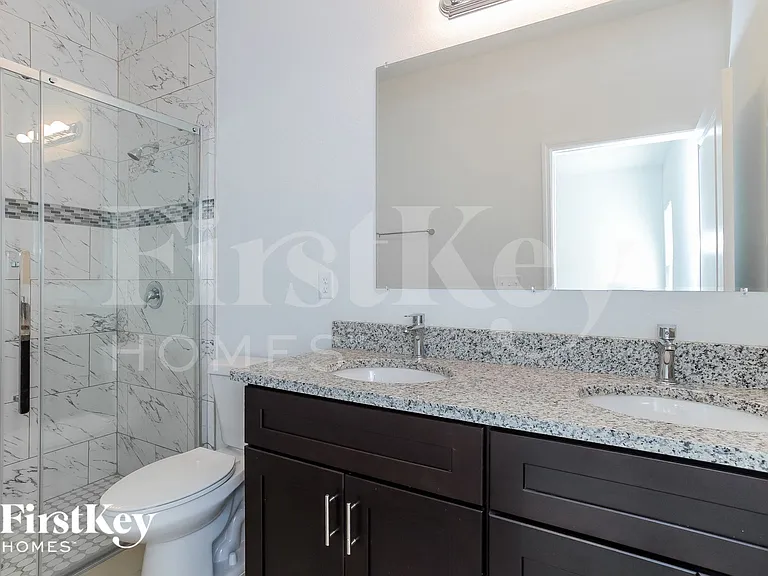 189 Willow Dr — Photo 9