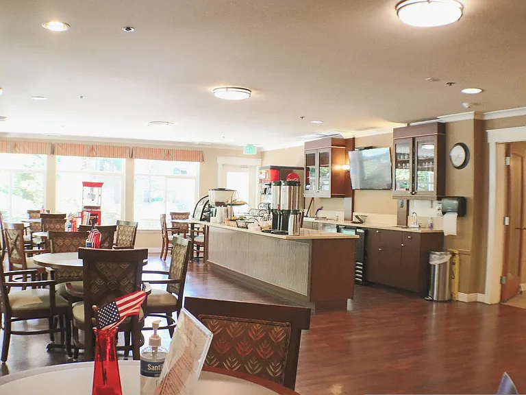 Windsor Square Retirement Community — Photo 33