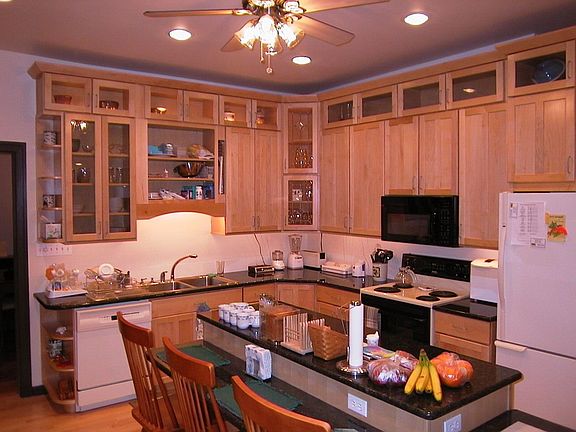 Kitchen renovated 2002